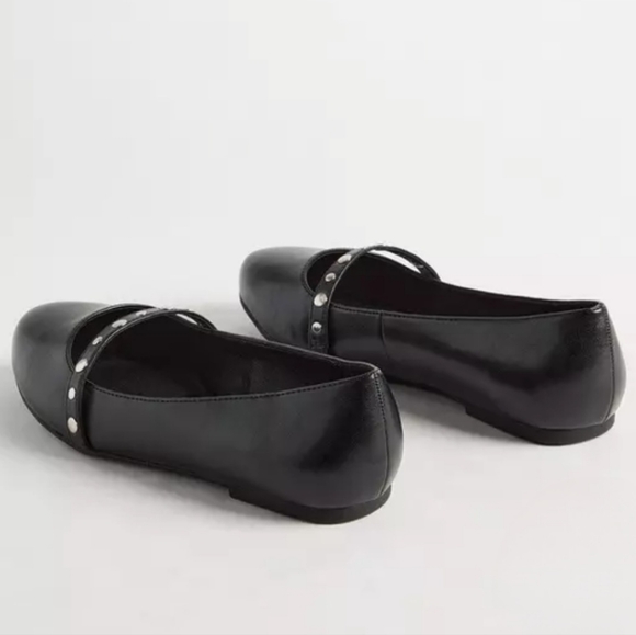 Torrid Studded Strap Flat 10WW - Picture 3 of 5